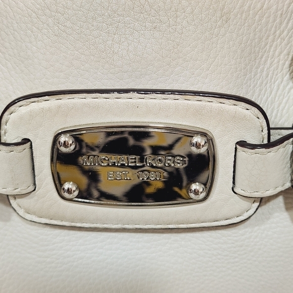 Michael Kors HAMILTON LEATHER SHOULDER HANDBAG - Picture 2 of 10